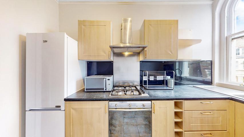 Modern Apartment Sumatra Road, West Hampstead